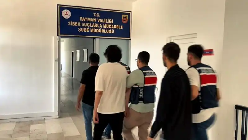 Batman'da Yasa Dışı Bahis Çetesi Çökertildi: 3 Gözaltına Alındı