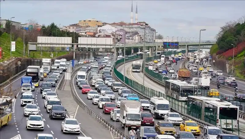 Trafikte Dikkat! Yeni Trafik Cezaları Genel Kurul'da Onaylandı