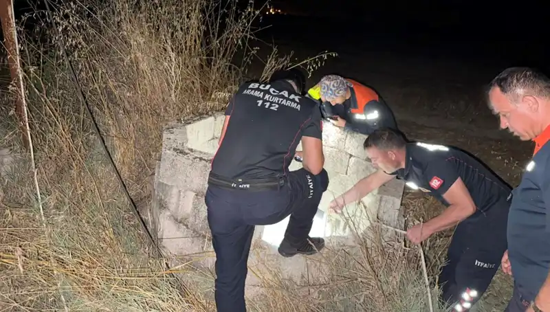 Burdur'da Kuyuya Düşen Kedi İtfaiyenin Kahramanlığıyla Kurtarıldı