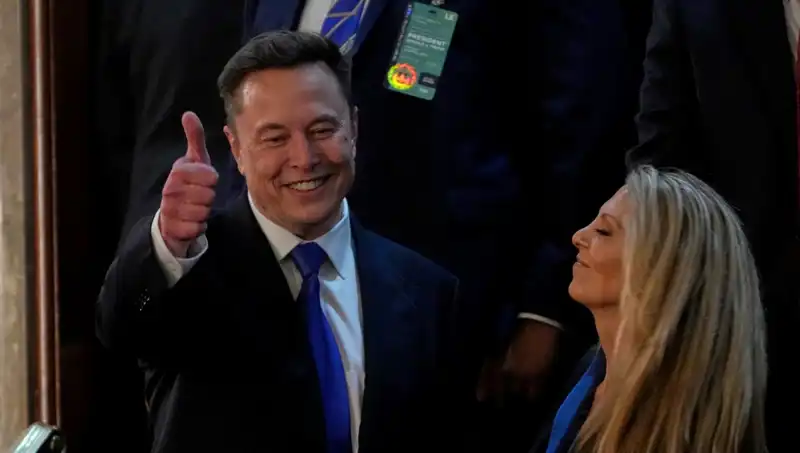 Elon Musk: Ukrayna Seçimleri Zamanı Geldi, Zelenski Büyük Farkla Kaybedecek!