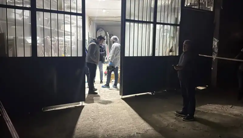 Ofisteki Cinayet: Sırtı Dönük Olanı Öldürdüler!